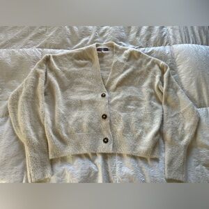 Women's urban outfitters Cream Cardigan Sweater size Small